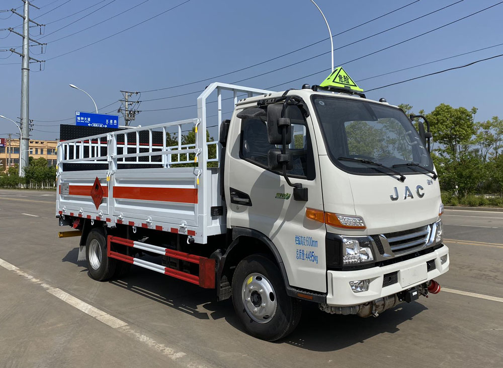 氣瓶運(yùn)輸車，運(yùn)輸車價格，楚勝汽車集團(tuán)